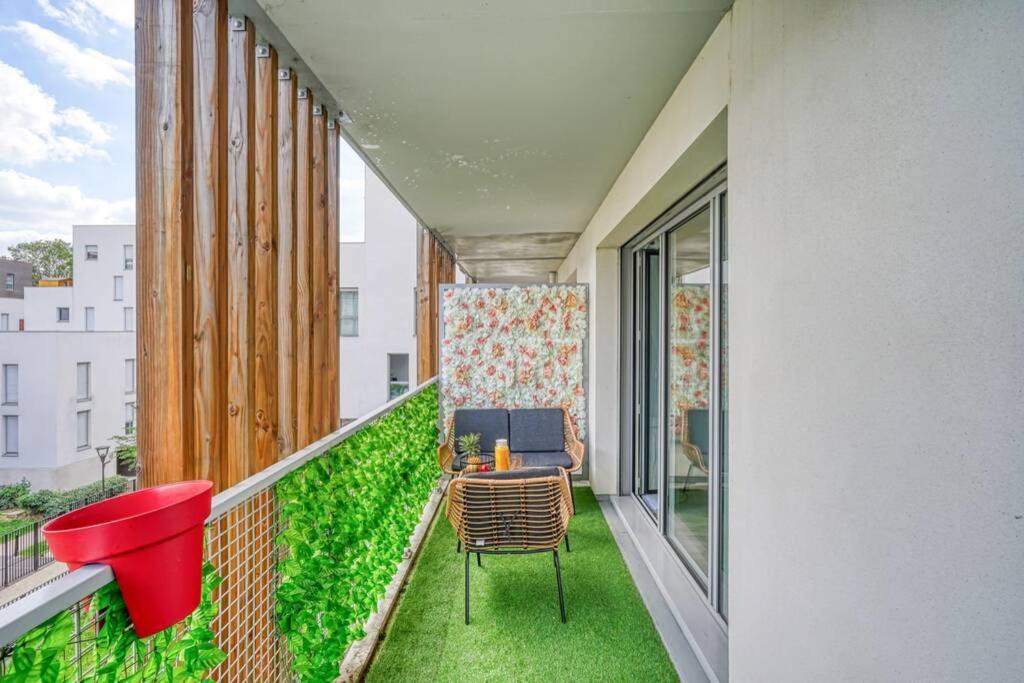 Ferienwohnung T2 LUXE proche PARIS TERRASSE PARKING PRIVE Vitry-sur-Seine Exterior foto
